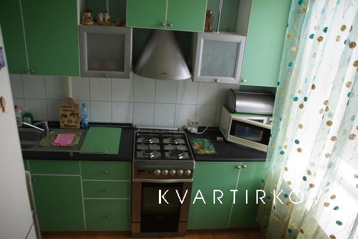 2 bedroom apartment for rent, Волгоград - квартира подобово