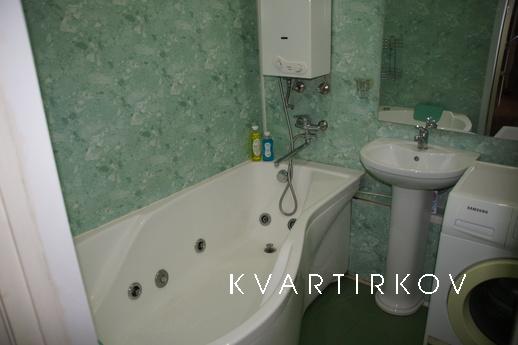 2 bedroom apartment for rent, Волгоград - квартира подобово