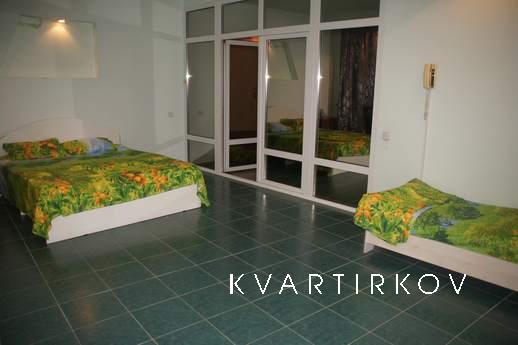 4-х-комнатная квартира на сутки, Волгоград - квартира посуточно