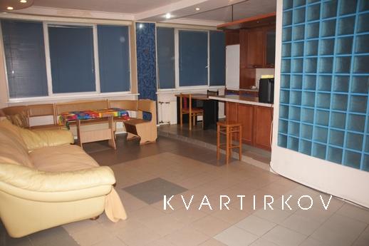 4-х-комнатная квартира на сутки, Волгоград - квартира посуточно