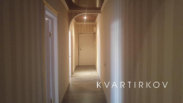 3-х-комнатная квартира на сутки, Волгоград - квартира посуточно