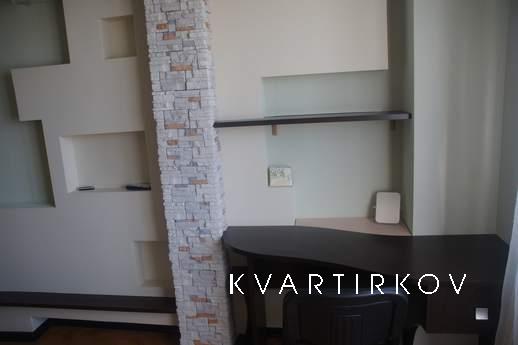 4-х комнатная квартира на сутки, Волгоград - квартира посуточно