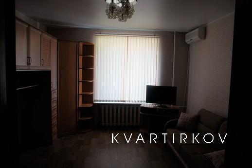 2 комнатная квартира на сутки, Волгоград - квартира посуточно