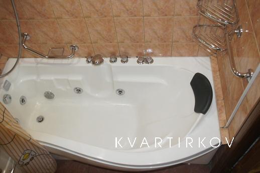 2 комнатная квартира на сутки, Волгоград - квартира посуточно