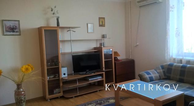 Most of the city center. In 10 minutes w / e and bus station