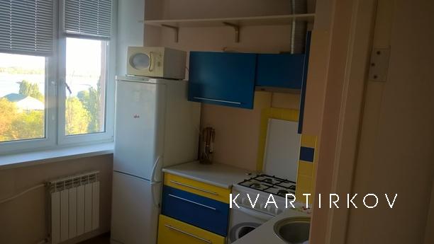 1 bedroom apartment for rent, Волгоград - квартира подобово