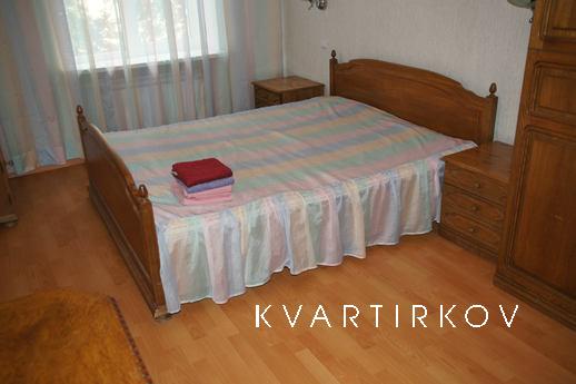 2-х-комнатная квартира находится на ул им В.И.Ленина, 12. Са