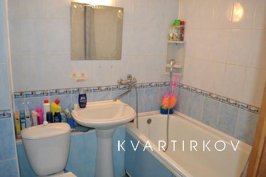 Отличная квартира рядом с м.Серпуховская, Москва - квартира посуточно