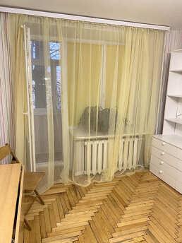 Daily rent 2-room apartment on the Small Market, Zaporizhzhia - apartment by the day