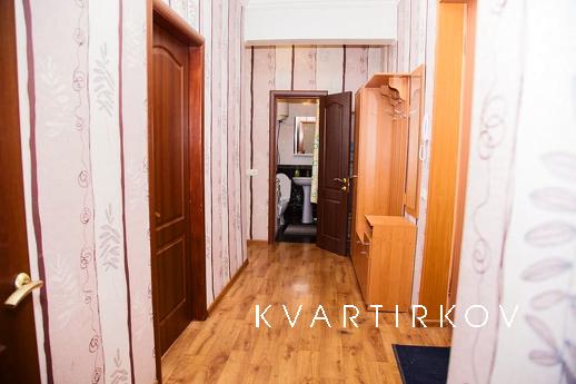 2к Полулюкс рядом с проспектом Соборным, Запорожье - квартира посуточно