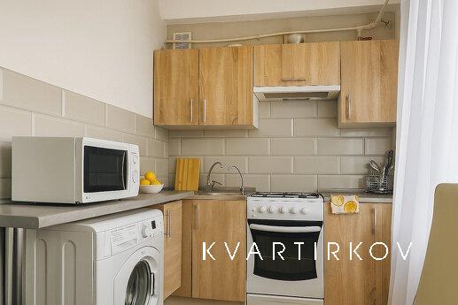 2-комнатный Полулюкс по ул.Победы 103, Запоріжжя - квартира подобово