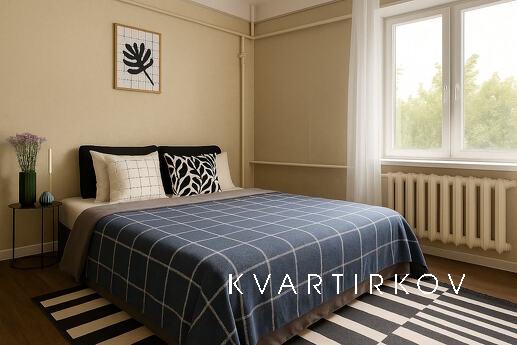 2-комнатный Полулюкс по ул.Победы 103, Запоріжжя - квартира подобово