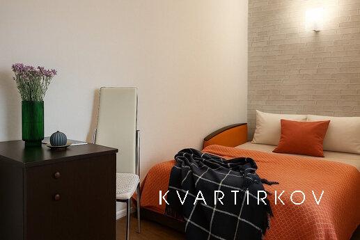 2-комнатный Полулюкс по ул.Победы 103, Запоріжжя - квартира подобово