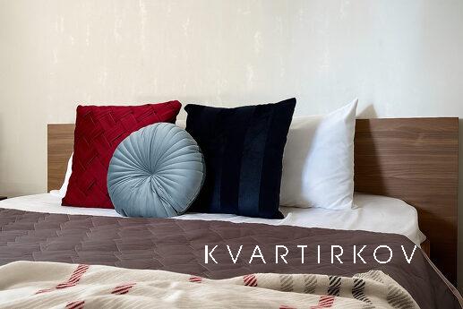 Стильный 2-ком. Люкс на Металлургов, Запорожье - квартира посуточно