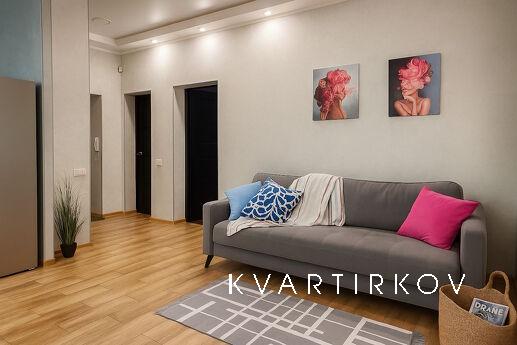 Посуточная, почасовая аренда стильных 2-ком. апартаментов в 