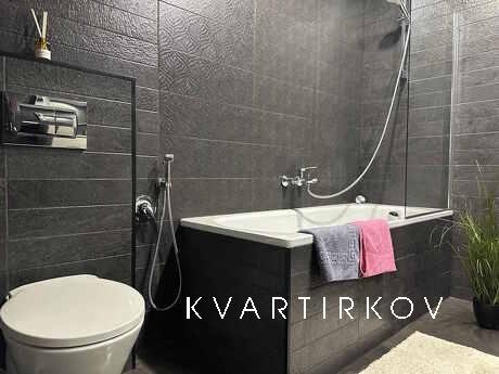 Стильный 2-ком. Люкс на Металлургов, Запорожье - квартира посуточно