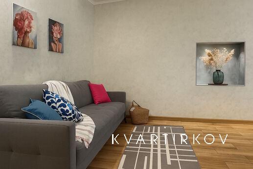 Стильный 2-ком. Люкс на Металлургов, Запорожье - квартира посуточно