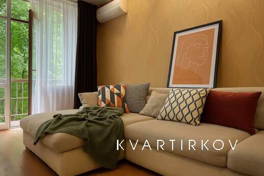 2ком. Люкс возле порта Запорож. площади, Запорожье - квартира посуточно