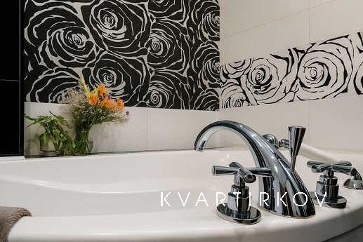 2ком. Люкс возле порта Запорож. площади, Запорожье - квартира посуточно