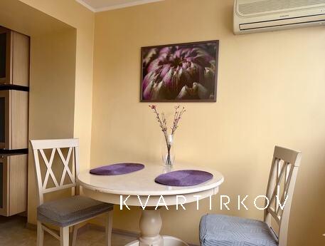 2ком видовые апартаменты в центре Днепра, Днепр (Днепропетровск) - квартира посуточно