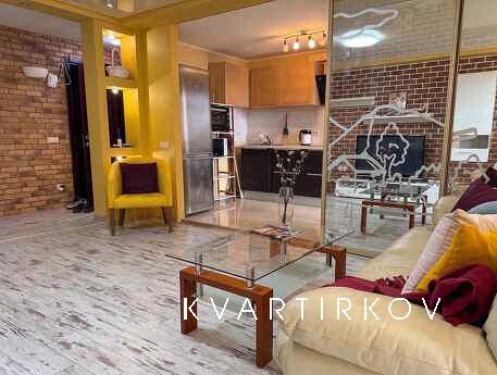 2ком видовые апартаменты в центре Днепра, Днепр (Днепропетровск) - квартира посуточно