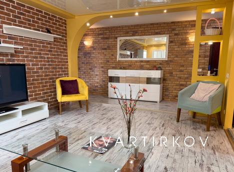 2ком видовые апартаменты в центре Днепра, Днепр (Днепропетровск) - квартира посуточно