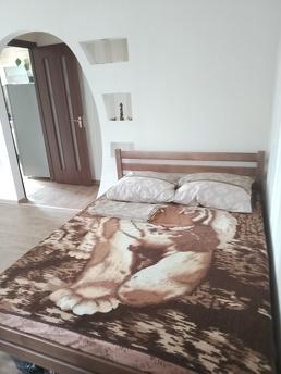 Квартира подобово центр міста, Конотоп - квартира подобово