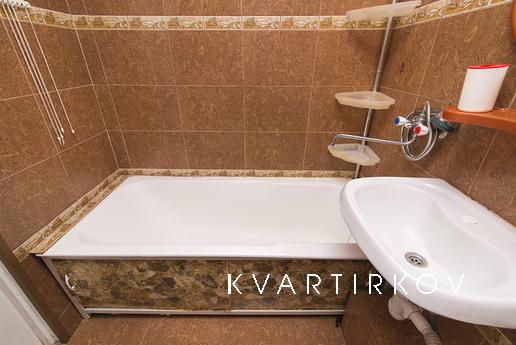 Стрелочников 9а, Екатеринбург - квартира посуточно