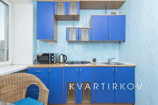 8 березня, Єкатеринбург - квартира подобово