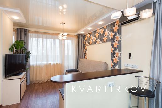 Луначарского 180, Екатеринбург - квартира посуточно