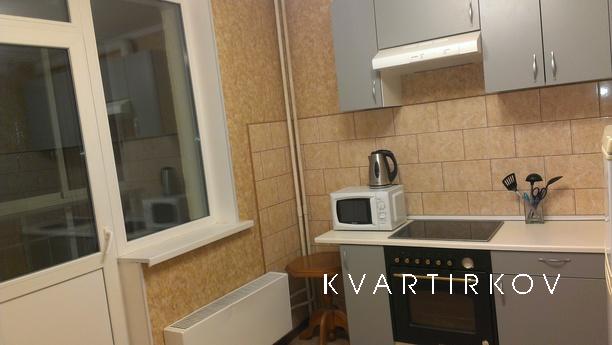 Sheveleva 7, Yekaterinburg - apartment by the day