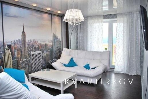 Очень светлая уютная и чистая квартира в центре города. В кв