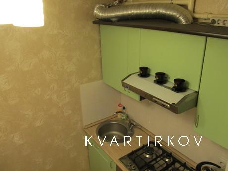 квартира рядом с центром мулдашева, Уфа - квартира посуточно