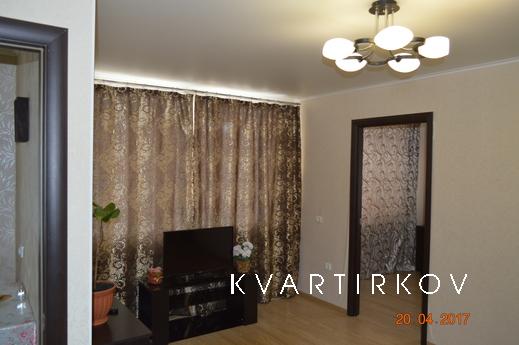 Сдается 2-х комнатная квартрираЛюкс-квартира посуточно в хор