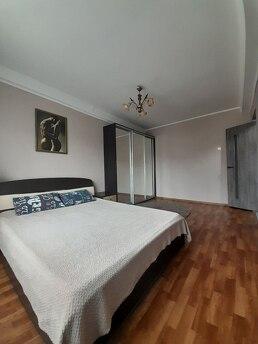 Сдам 2 ком .Посуточно район Вокзалов, Каменское (Днепродзержинск) - квартира посуточно