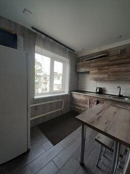 Сдам 2 ком .Посуточно район Вокзалов, Каменское (Днепродзержинск) - квартира посуточно