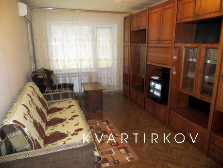 One bedroom at the bus station, Kerch - apartment by the day