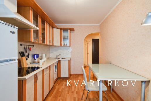 Сдается посуточно квартира, евро-ремонт!, Саранск - квартира посуточно