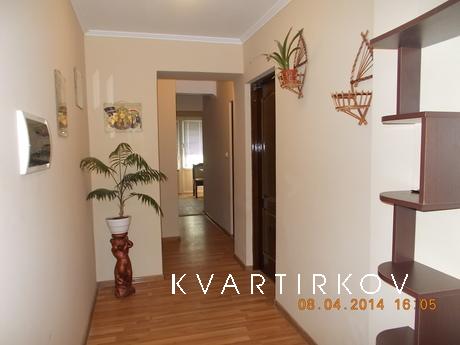 2-bedroom apartment near the pool, Berehovo - apartment by the day