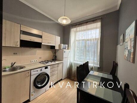 Оренда 3к квартири у центрі столиці, Киев - квартира посуточно