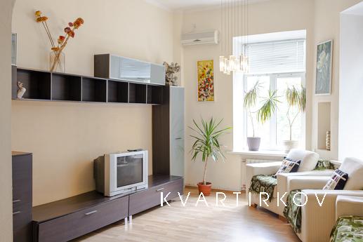 Пободова оренда 3к квартири, Киев - квартира посуточно