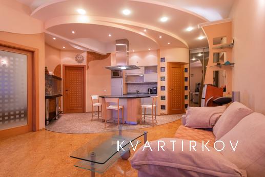 Оренда престижної 3к квартири у центрі, Киев - квартира посуточно