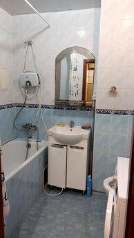 Оренда 3к квартири, метро Печерська, Киев - квартира посуточно