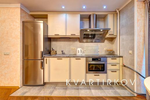 Оренда престижної 3к квартири, Киев - квартира посуточно