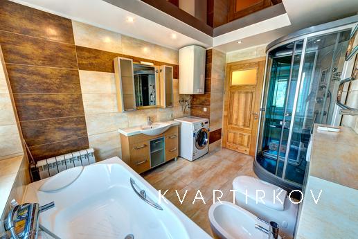 Оренда престижної 3к квартири, Киев - квартира посуточно