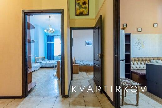 Подобова оренда 4к квартири, Киев - квартира посуточно