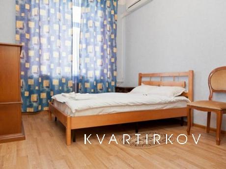 2 to the apartment, 70 m², 2/5 fl. rent., Saint Petersburg - apartment by the day