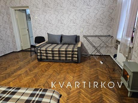Rent 1 room apartment Vokzalna me, Kyiv - apartment by the day
