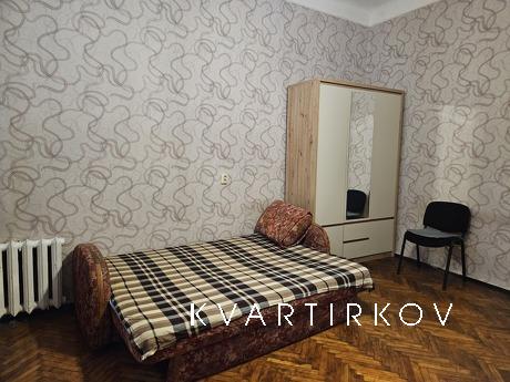 Rent 1-room apartment near Pivdeny railway station, Vokzalna