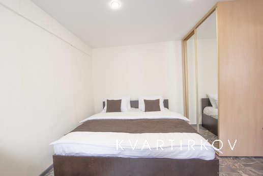 Inndays Sverdlova 43a, Подольськ - квартира подобово